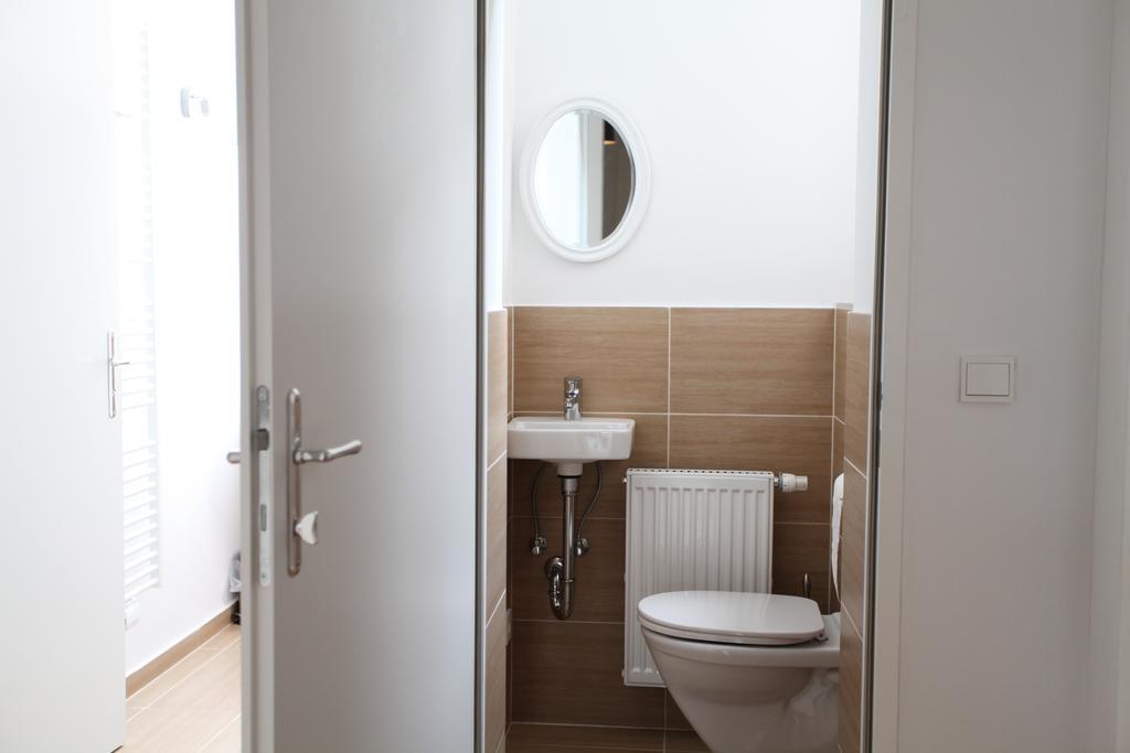 Casa Nostra - Helle Wohnung - Direkt Am Augarten ウィーン 部屋 写真